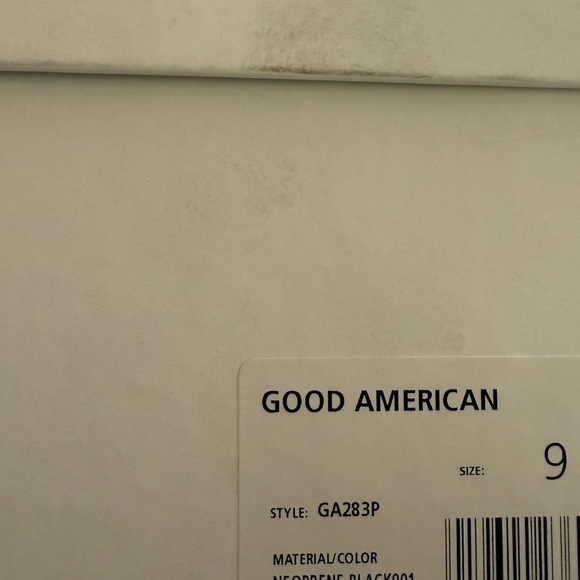 Good American CINDER-F*CKING-RELLA SANDAL - Picture 9 of 9